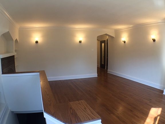 2nd image of 2252 W Winnemac Ave APT 1W