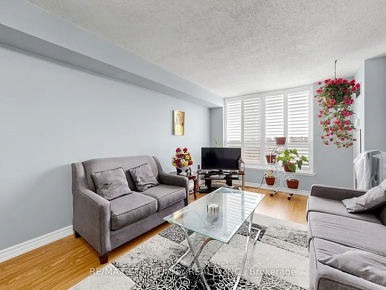 400 McLevin Ave #1410 — Photo 10