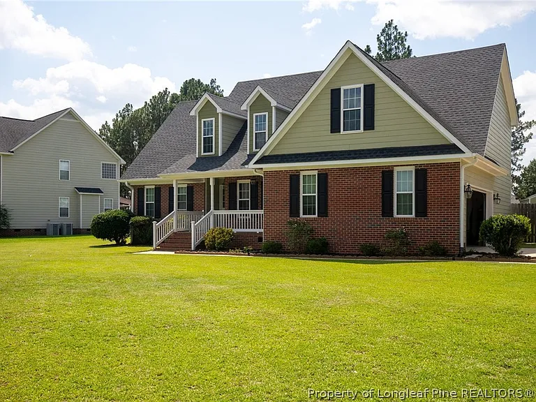 114 Terrier Way — Photo 1