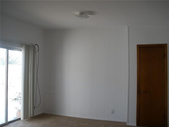 4th image of 9541 Lindsey Dr