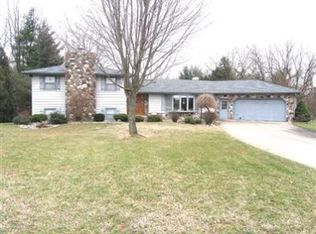 9188 Morraine Hills Rd, Michigan City, IN 46360