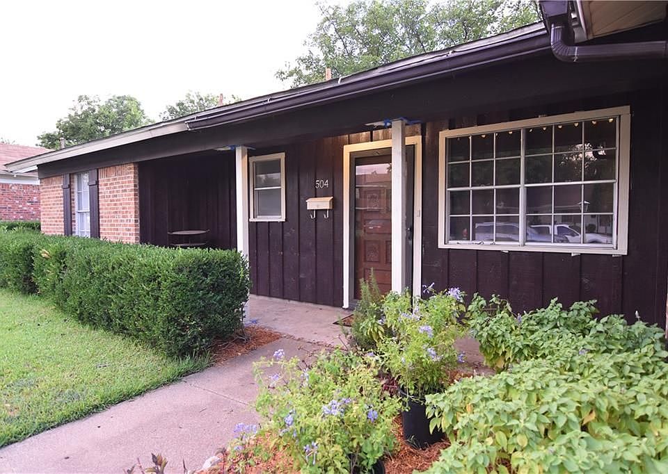 1st image of 504 Langley Ave