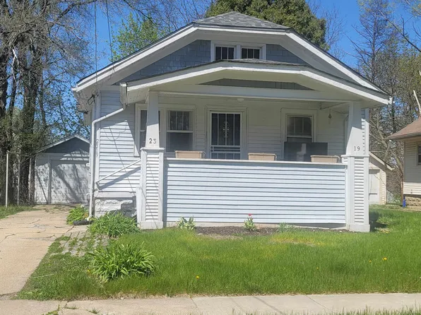 2319 Andrews St, Rockford, IL 61101