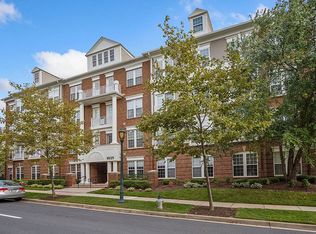 1625 Piccard Dr APT 402, Rockville, MD 20850