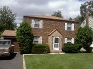 930 Roanoke Ave, Hillside, NJ 07205