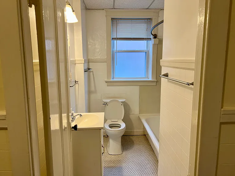 7411 Lyndover Pl #1 — Photo 10