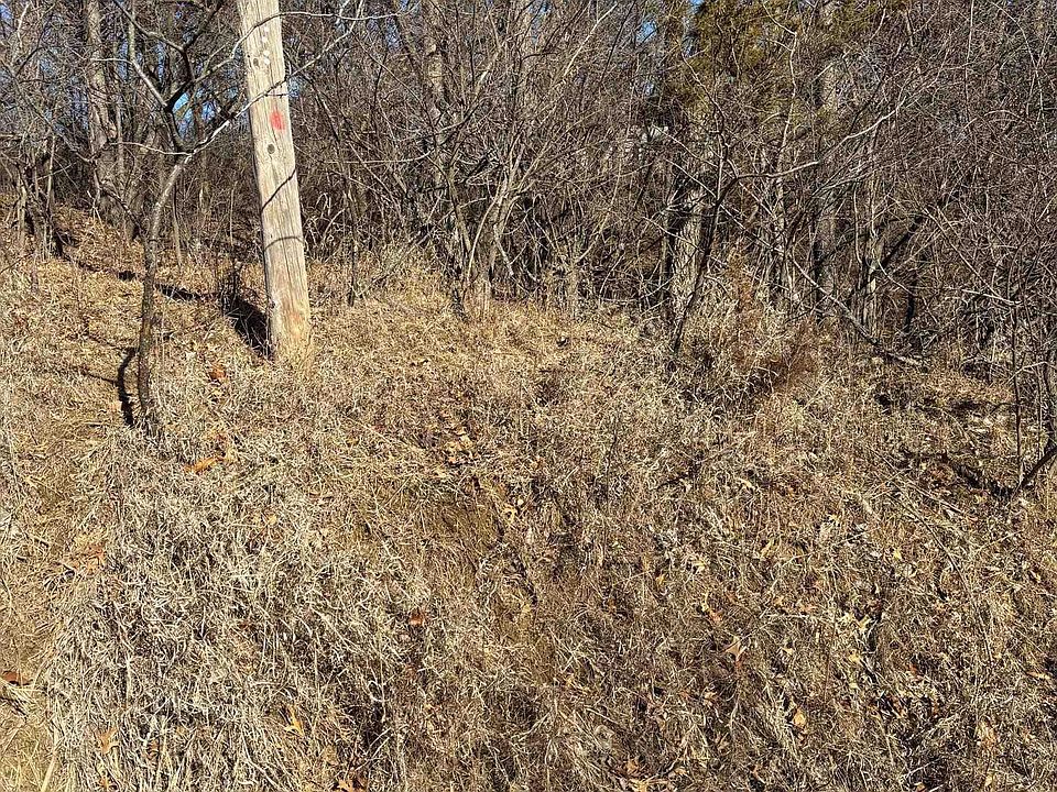 2nd image of 4080 Herbert Dr