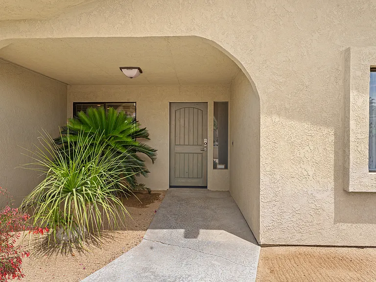72596 Beavertail St — Photo 8