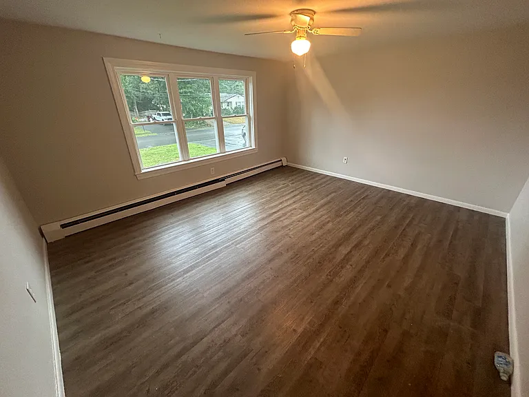 79 Forest St #3 — Photo 10