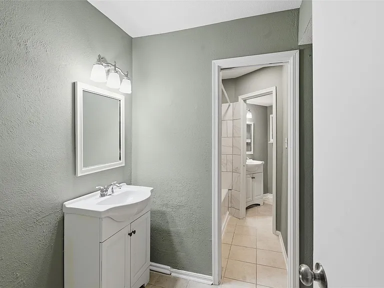 8321 Nairn St — Photo 12