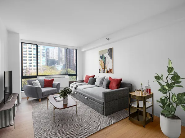 75 West End Avenue image 1 of 28