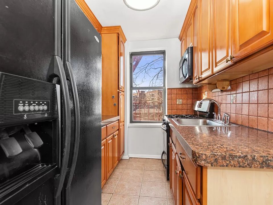 1st image of 6730 Dartmouth St APT 4S