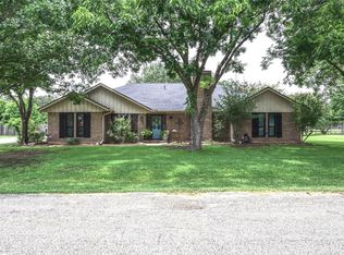 5500 Bello Vista Dr, Sherman, TX 75090