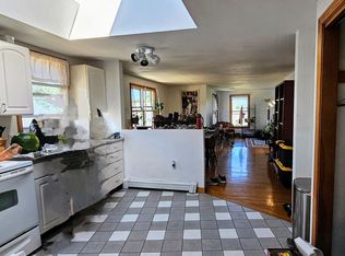 67 Brooks St #5, Boston, MA 02128