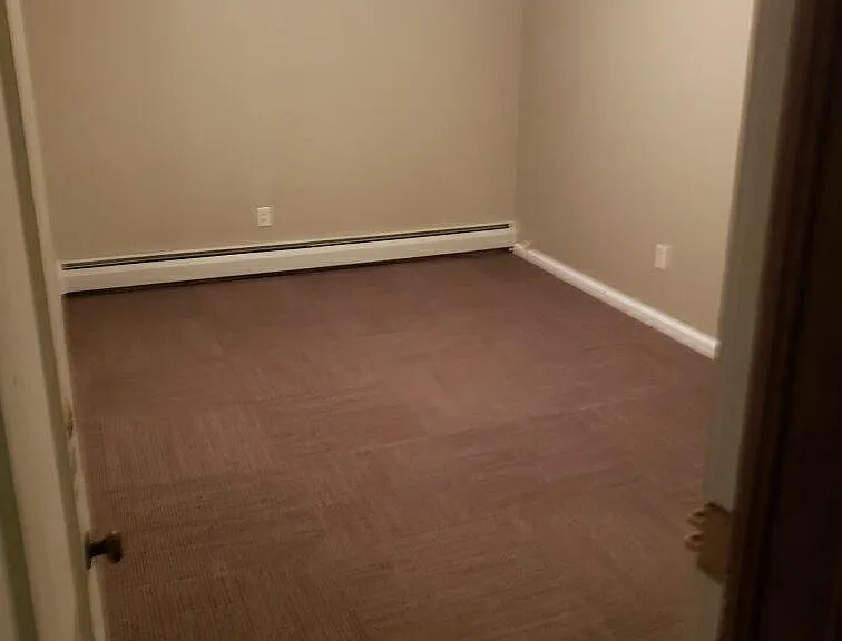 742 N Chestnut St #3 — Photo 7