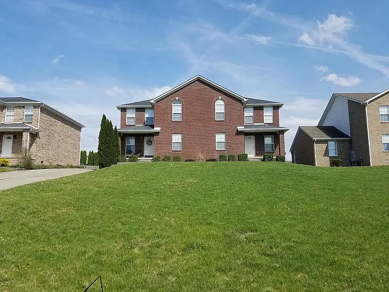 630 Hampton Way — Photo 22