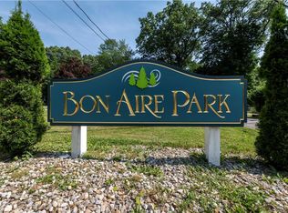 11 Sussex Ct APT 313, Suffern, NY 10901