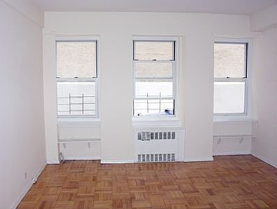 3rd image of 110 E End Ave APT 1D