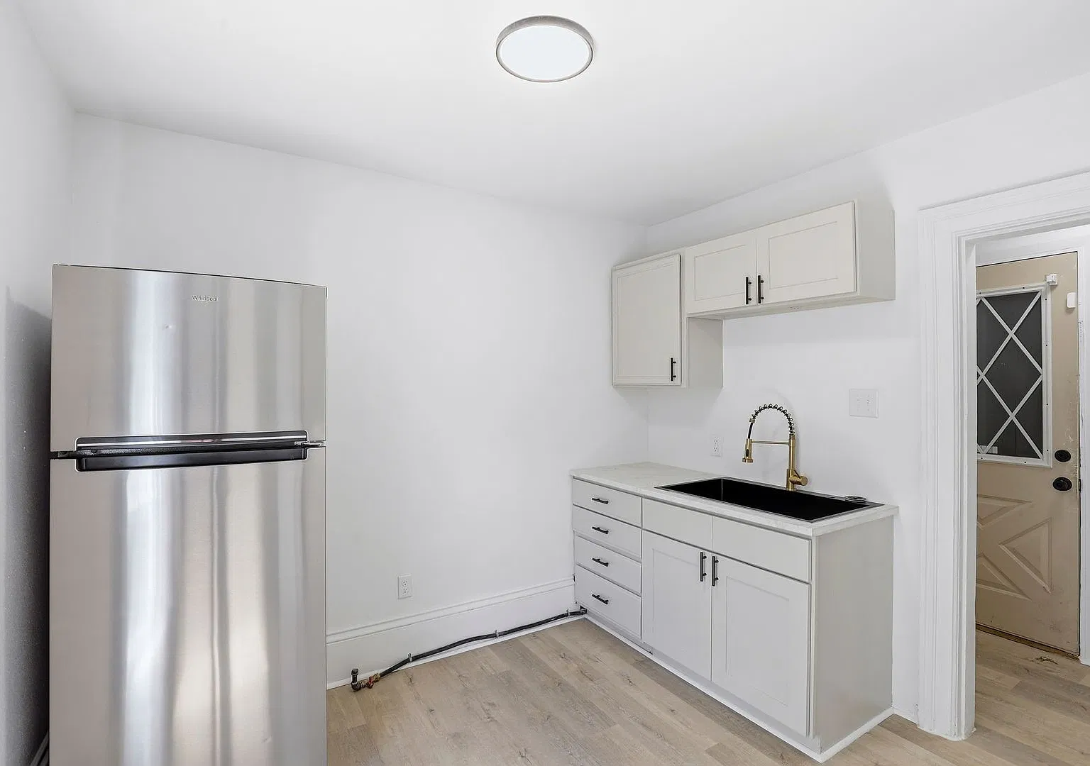 840 Jackson Street — Photo 2