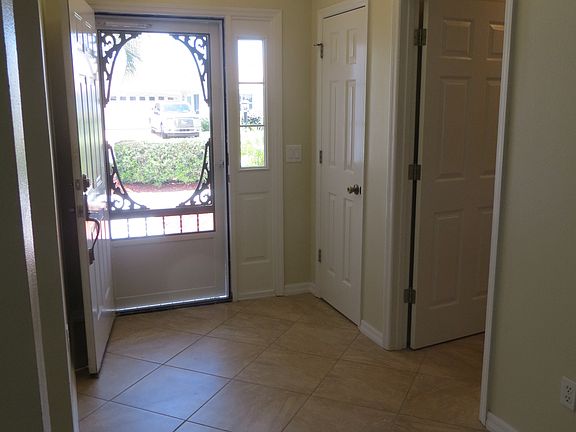 5th image of 2270 Margarita Dr