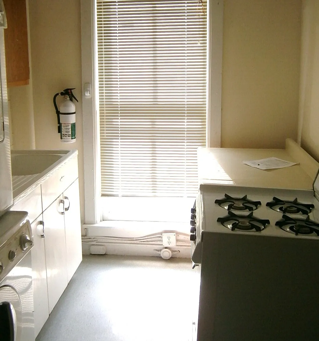 105 Dewitt Place - 4 — Photo 3