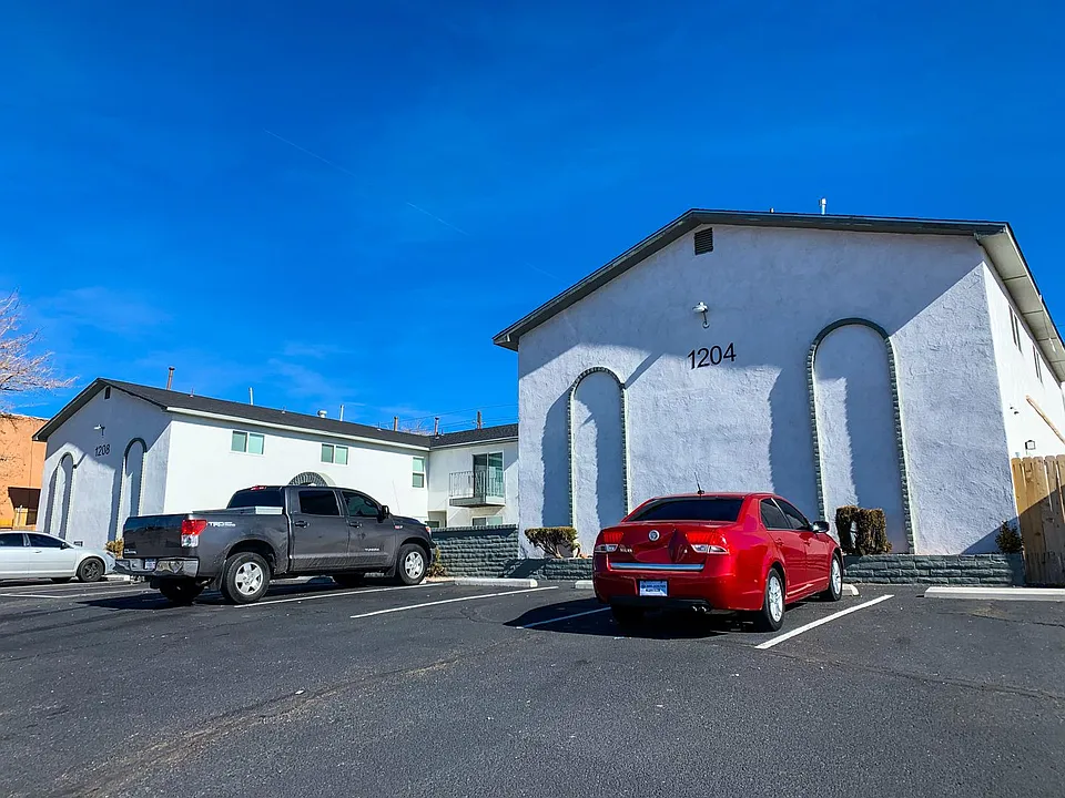 Newly Renovated Townhomes for Rent