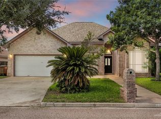 3313 W Roadrunner Dr, Edinburg, TX 78541