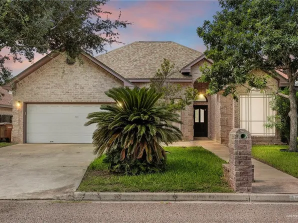 3313 W Roadrunner Dr, Edinburg, TX 78541