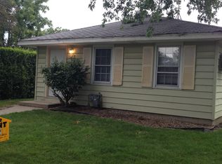 707 Oakland Ave, Joliet, IL 60435