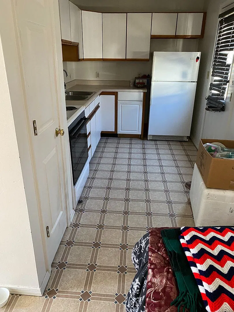 2 Bedroom Townhouse in the Heart of Ellettsville — Photo 4