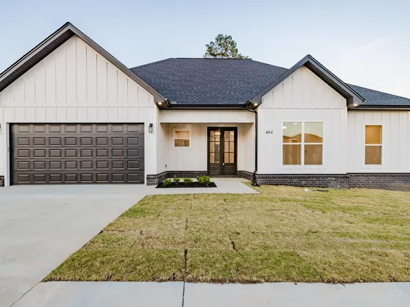 404 Court St, Bryant, AR 72022