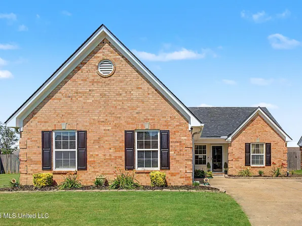 8165 Mary Payton Dr, Southaven, MS 38671