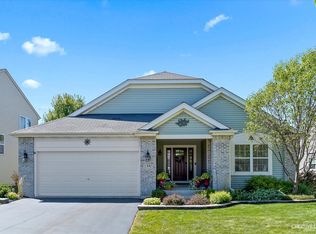 1390 Beachview Rd, Hampshire, IL 60140