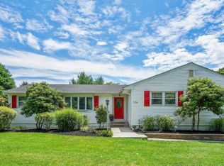 324 Bennington Rd, Freehold, NJ 07728