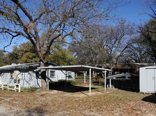 714 McCartney Dr, Kingsland, TX 78639