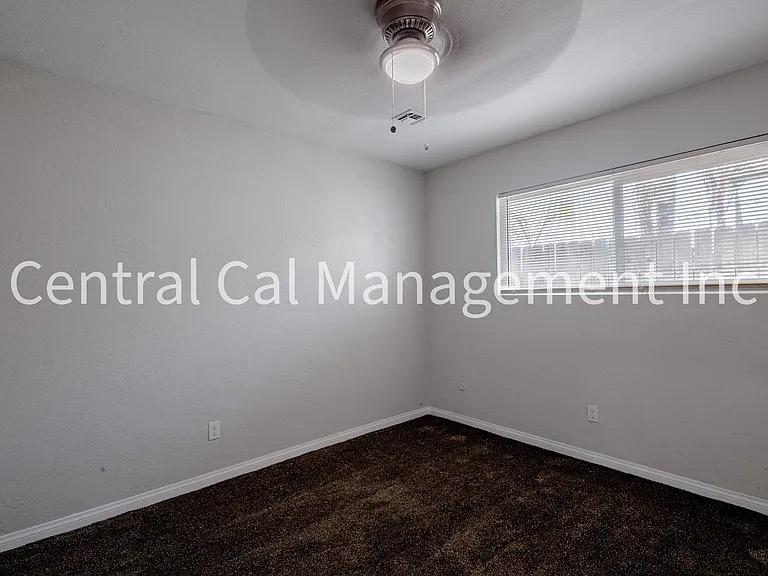 3605 Truman Ave — Photo 14