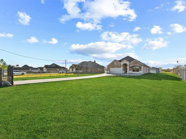 19545 Crosby Eastgate Rd, Crosby, TX 77532