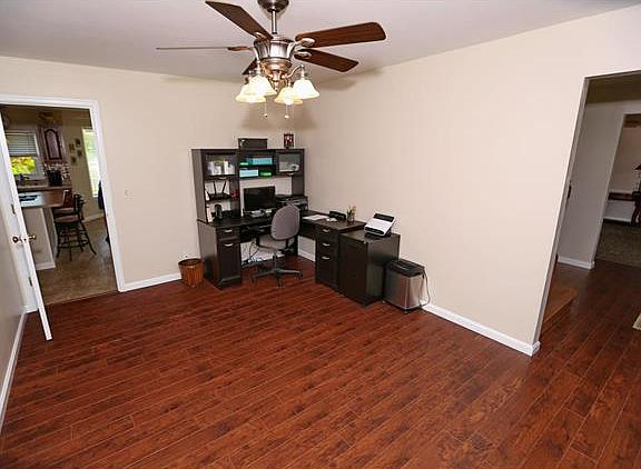 5th image of 3708 Philip Meadows Ct
