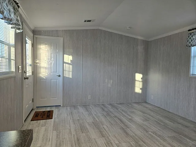 2 bed, 1.0 bath, 616 sqft, $1,650 — Photo 3