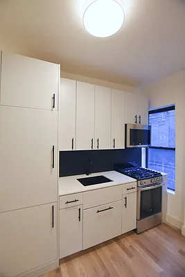 Rented by Bold New York | media 10