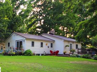 4595 Laura Ln, Grawn, MI 49637