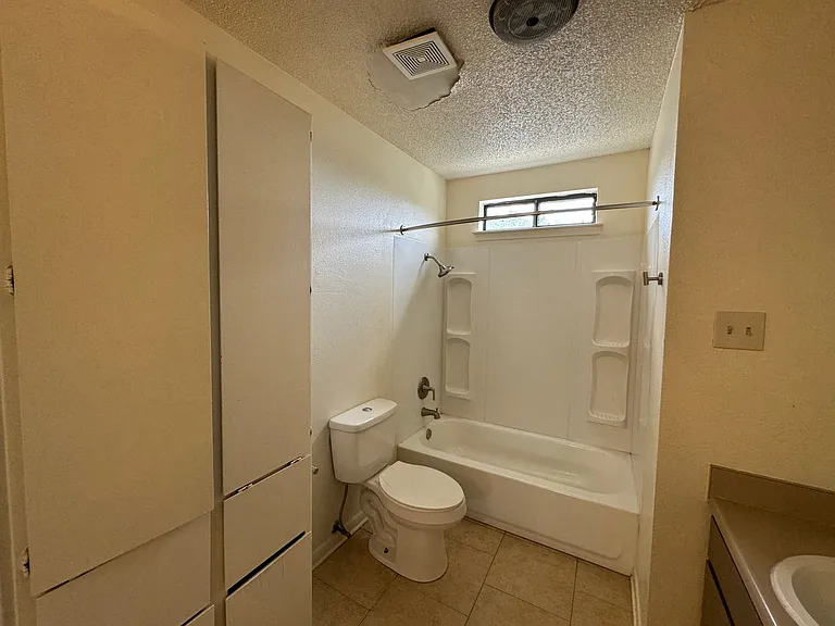 2515 Bermuda Dr — Photo 23