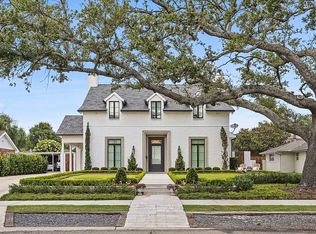 887 Robert E Lee Blvd, New Orleans, LA 70124