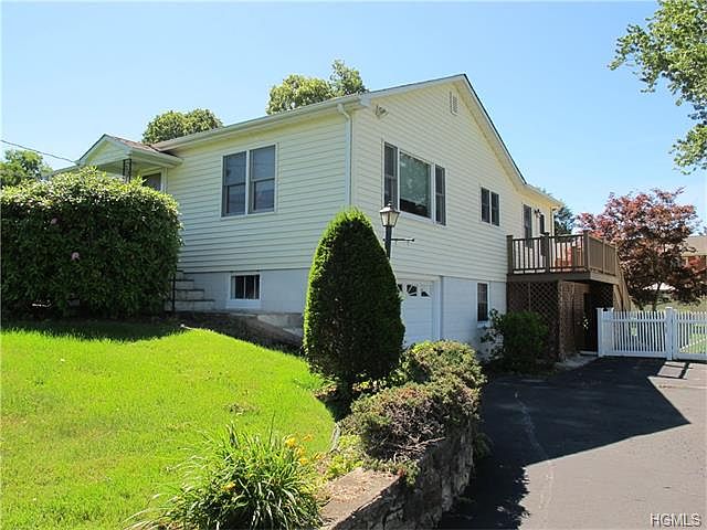 1st image of 83 Lakeview Dr