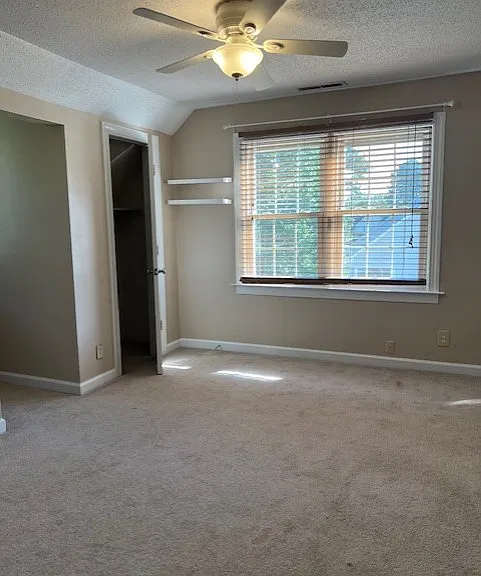 2900 Fieldstream Dr N — Photo 13