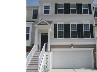 212 Ellison Dr, North Wales, PA 19454
