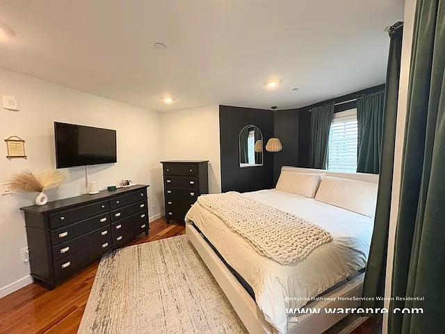 242R Broadway #1 — Photo 21