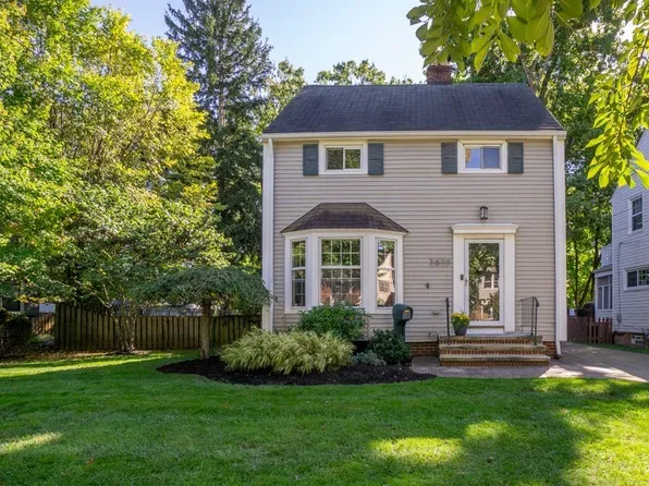 3610 Northcliffe Rd, University Heights, OH 44118
