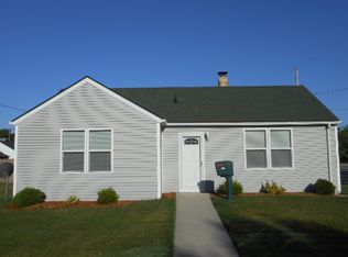 706 Lynn St, Essexville, MI 48732