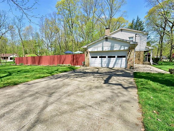 3rd image of 6412 Wea Woodland Dr